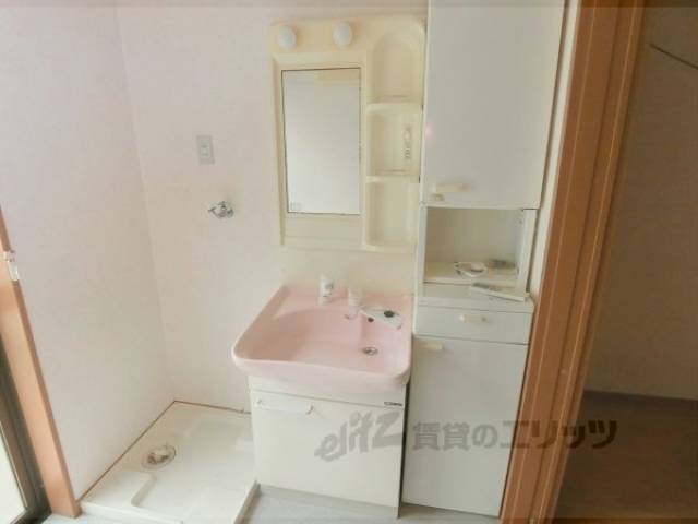 洗面所　独立洗面台