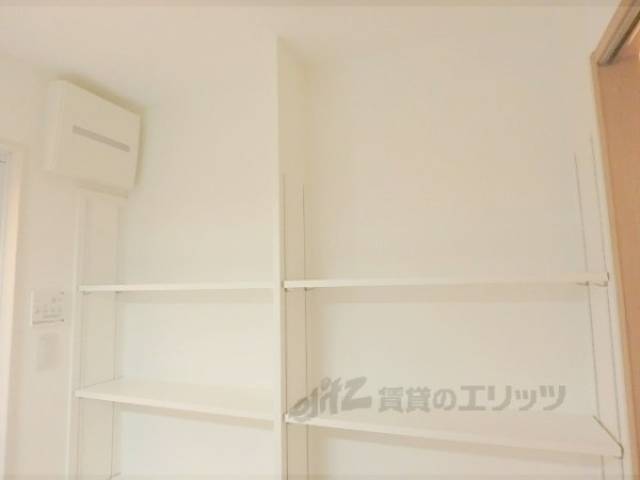 洗面所　上部収納