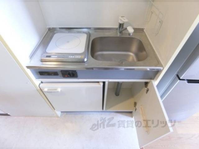 キッチン　収納