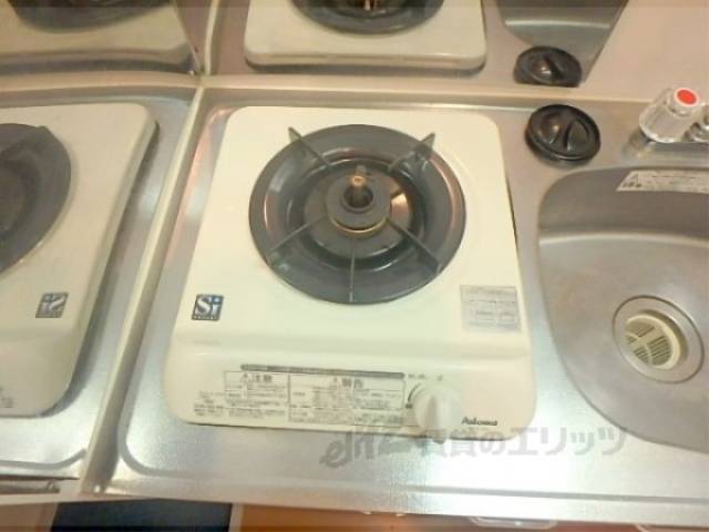 キッチン　コンロ