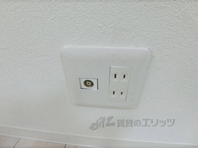 イメージ写真　端子類