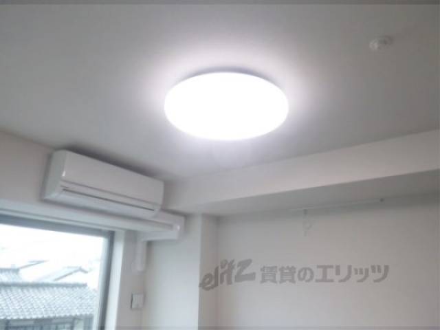 照明