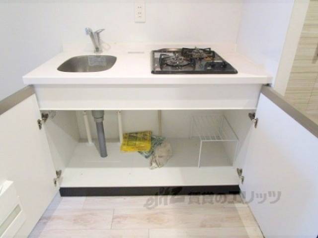 キッチン　キッチン下部収納