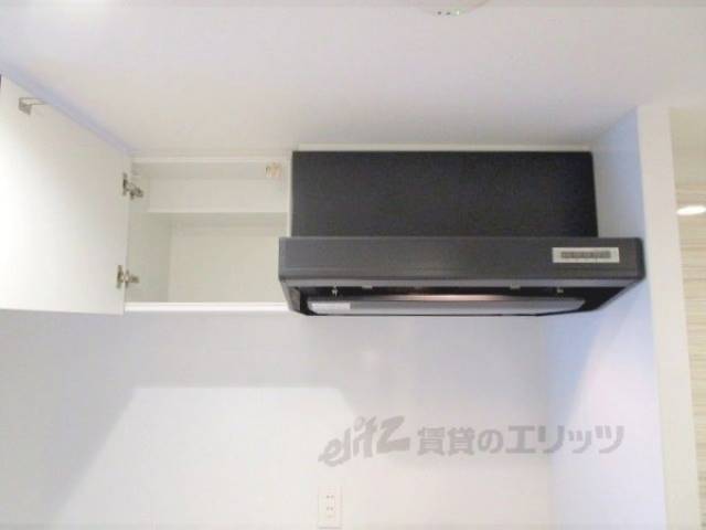 冷蔵庫置場　キッチン上部棚