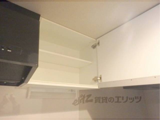 収納　台所上の収納です