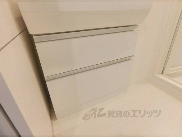 洗面所　下部収納