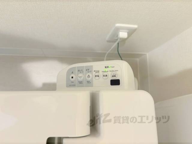 トイレ　ウォシュレット