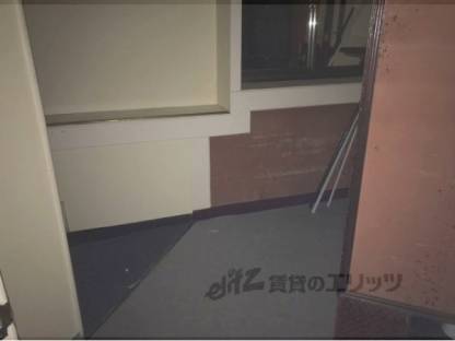 店舗内