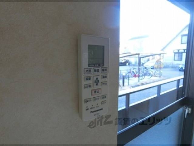 エアコン　リモコン