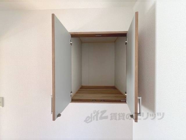 収納　2階4帖洋室収納