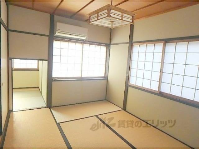 和室　南側の部屋