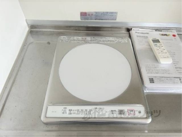 キッチン　コンロ