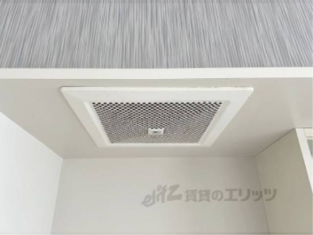 キッチン　換気扇