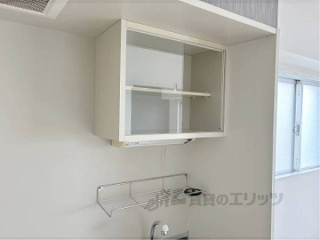 キッチン　上部収納