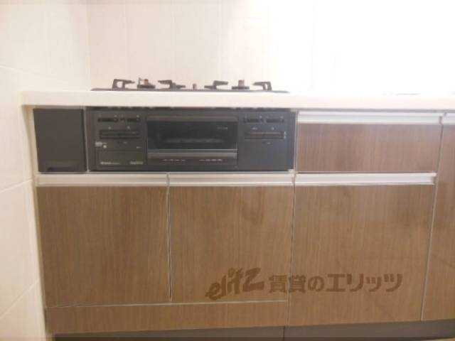 キッチン　下部収納