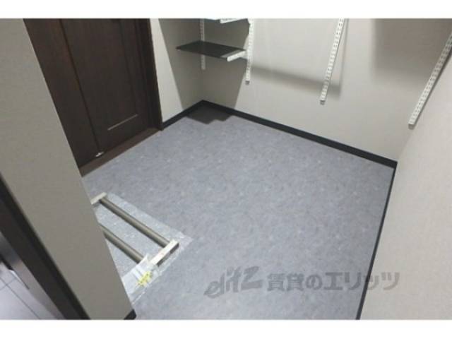 収納　シューズインクローゼット