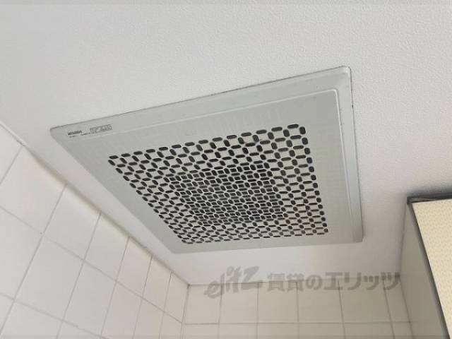 キッチン　換気扇