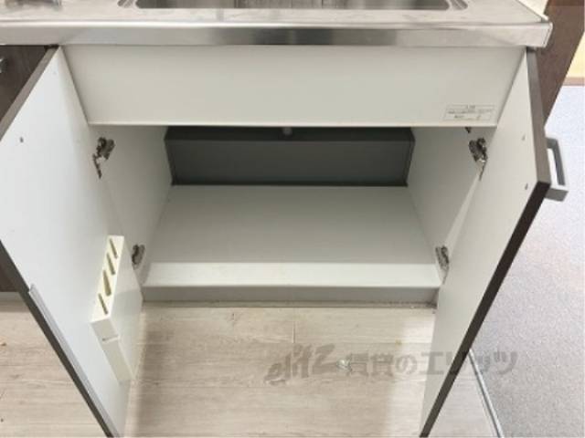 キッチン　下部収納