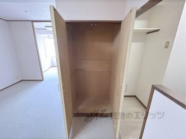 キッチン　横収納