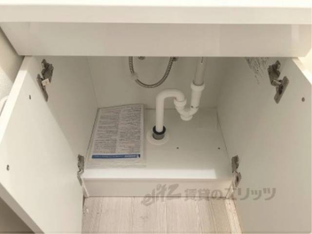 洗面所　下部収納