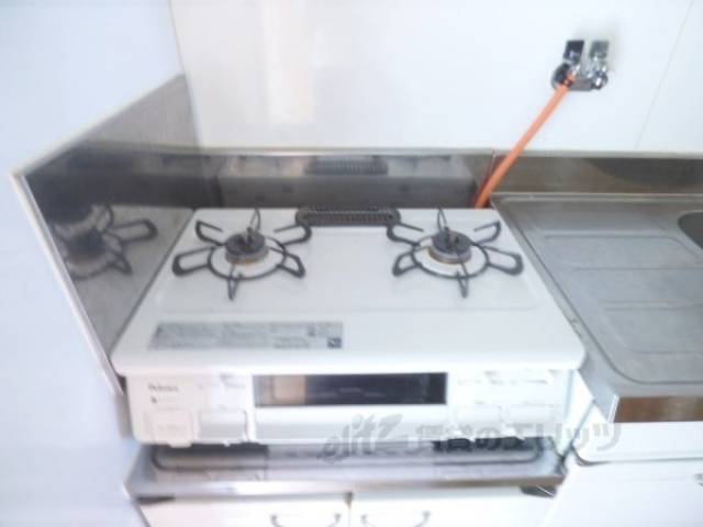 キッチン　コンロ