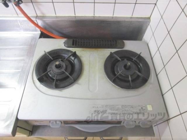 キッチン　コンロ