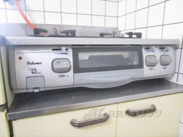 キッチン　コンロ