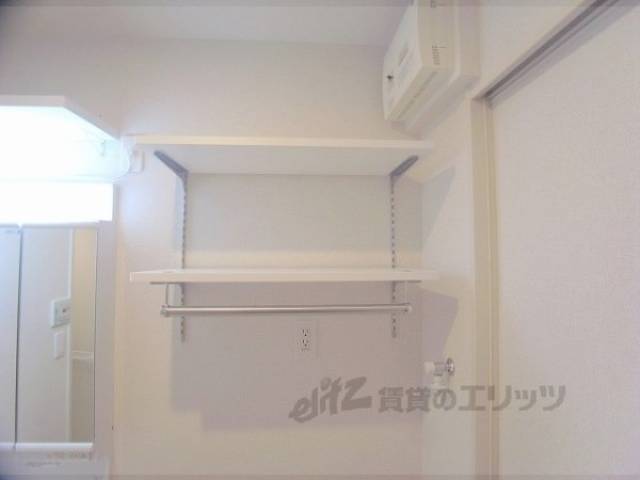 洗面所　棚