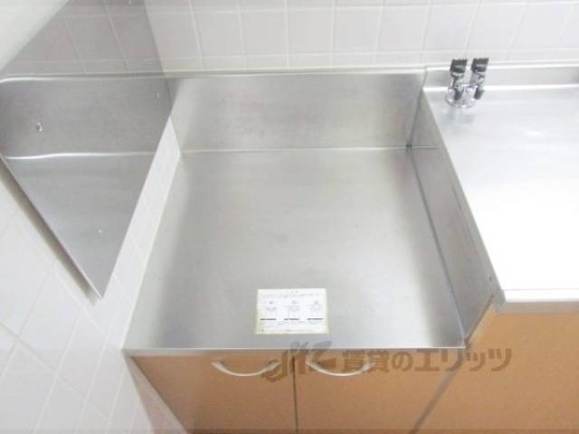 キッチン　コンロ置き場