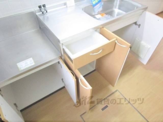 キッチン　収納