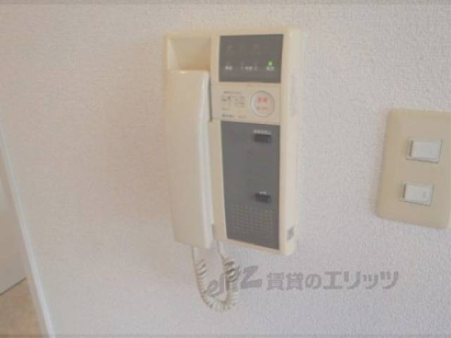インターホン