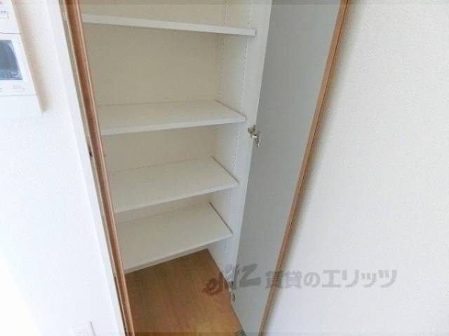 収納　リビング収納