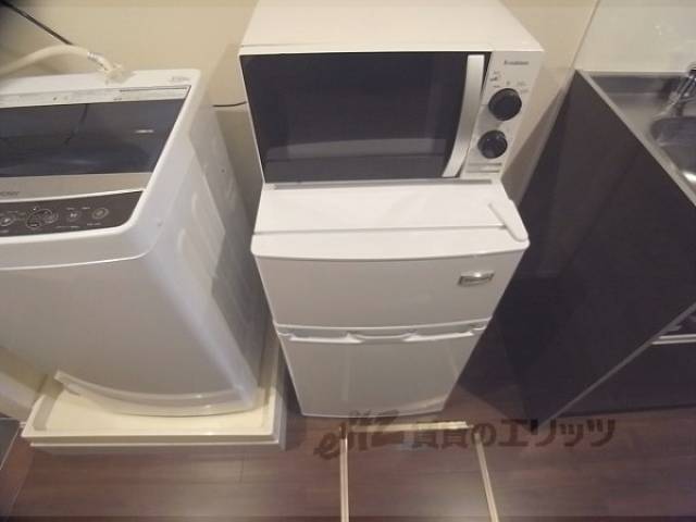 冷蔵庫置場　冷蔵庫