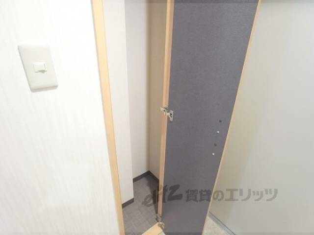 玄関　収納