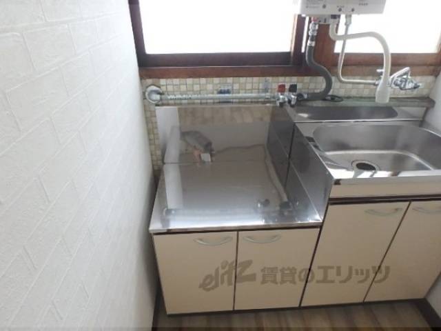 キッチン　コンロ置場