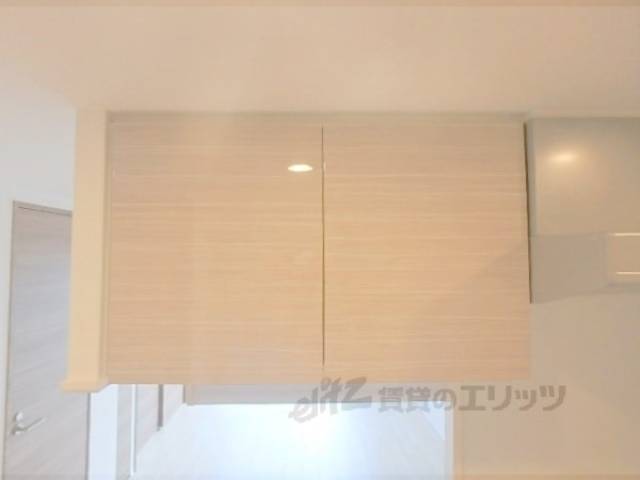 キッチン　キッチン上部棚