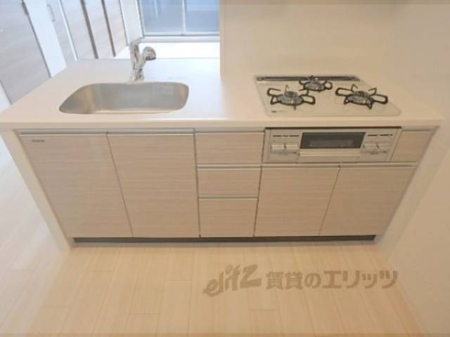 キッチン　キッチン下部収納