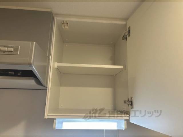 キッチン　キッチン上部棚