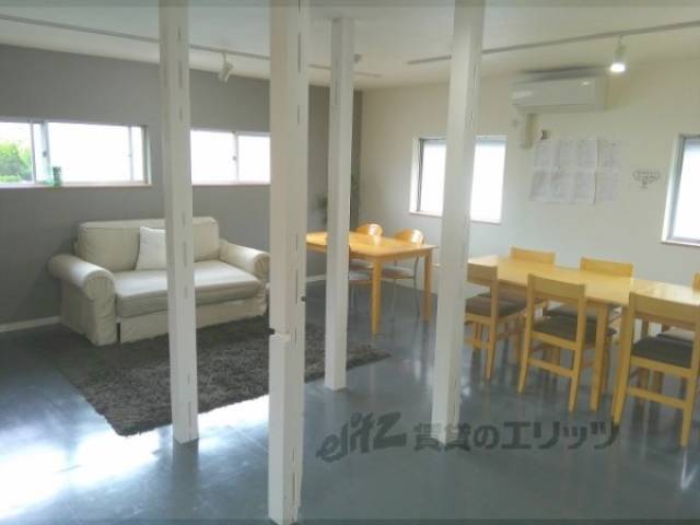 リビング　二階共同リビング