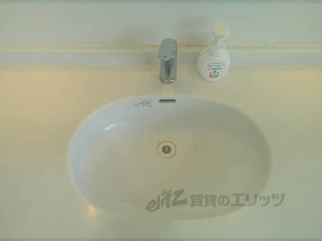 洗面所　二階共同洗面