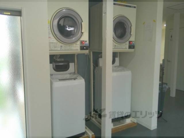 一階共同ランドリー