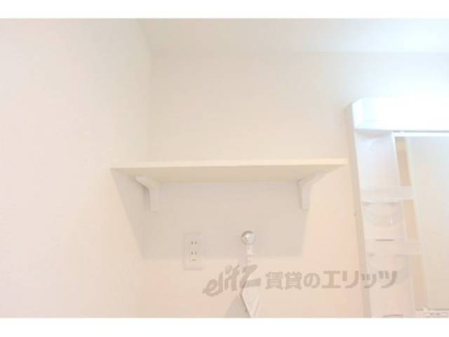 洗濯機置場　棚