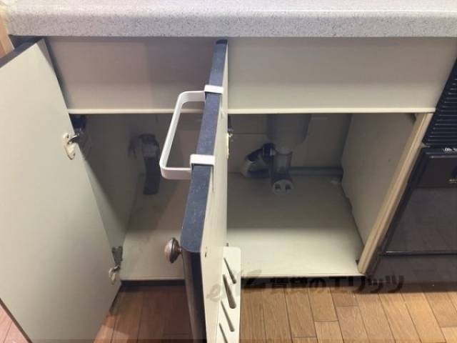 キッチン　下部収納