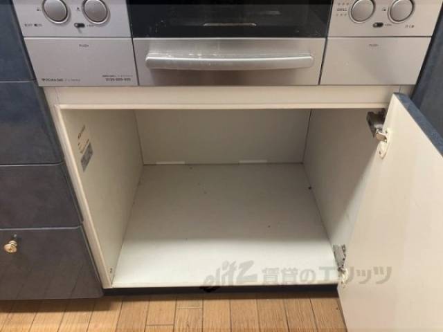 キッチン　下部収納
