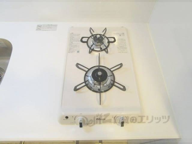 キッチン　ガス２口コンロ