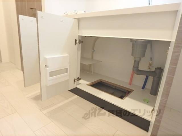 キッチン　キッチン下部収納