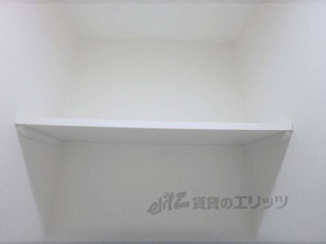 トイレ　収納