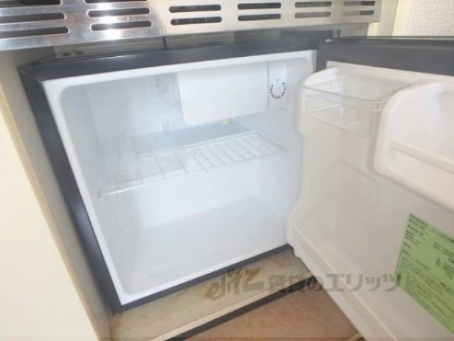 冷蔵庫置場　ミニ冷蔵庫