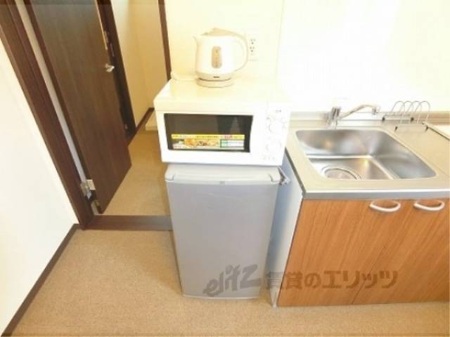 冷蔵庫置場　冷蔵庫