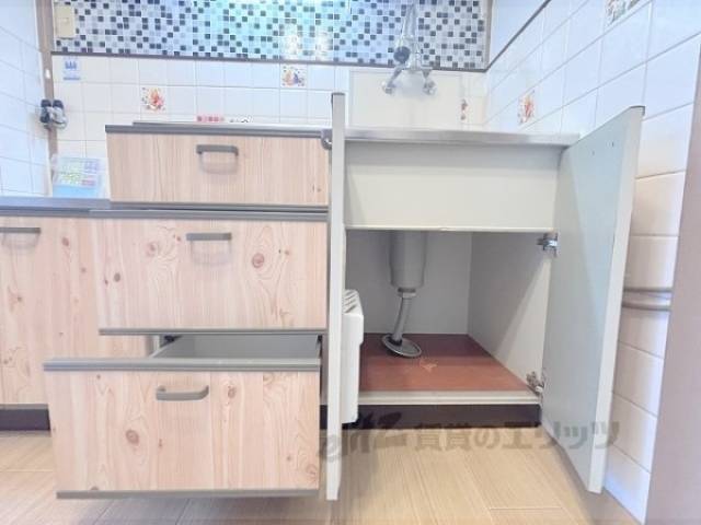 キッチン　下の収納